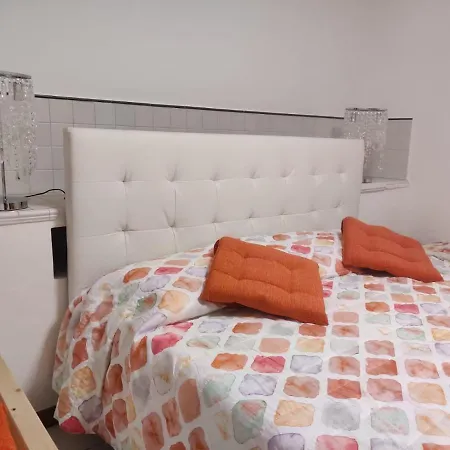 Dal Castello Alle 5terre Ла-Спеція